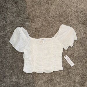 Kirius White Cropped Blouse